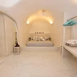 Cally Cave House *
