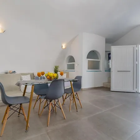 Cally Cave House * Fira (Santorini)