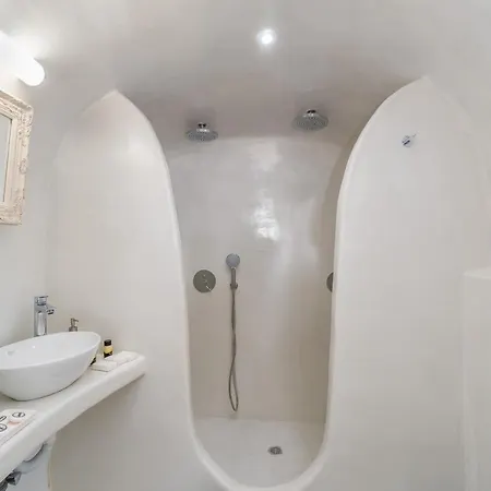 Cally Cave House Ferienhaus Fira (Santorini)