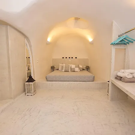 Cally Cave House *