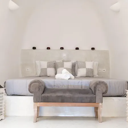 Cally Cave House * Fira (Santorini)