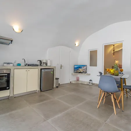 Prázdninový dům Cally Cave House Fira (Santorini)