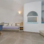 Cally Cave House
