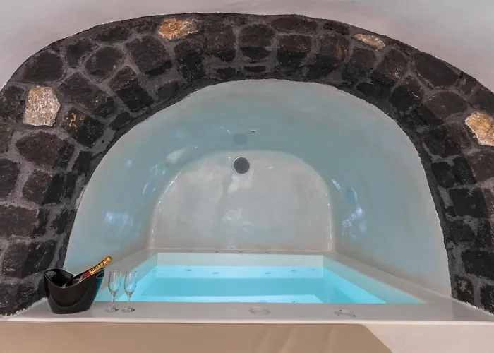 Cally Cave House Dom wakacyjny Fira (Santorini)