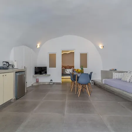 Cally Cave House *