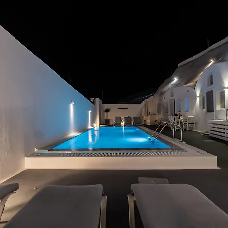 Cally Cave House Fira (Santorini)